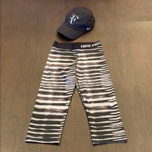 Nike Pro Zebra Capri Leggings